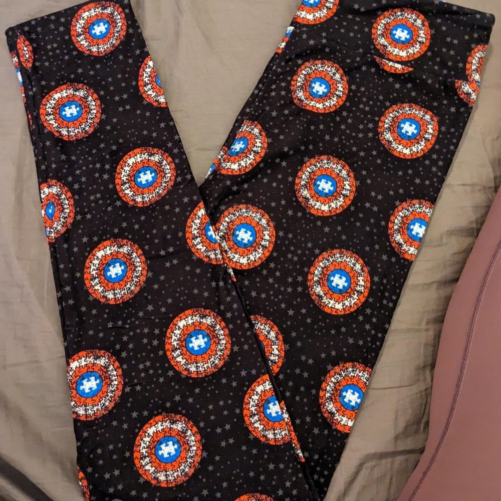 Karmen Anne Leggings